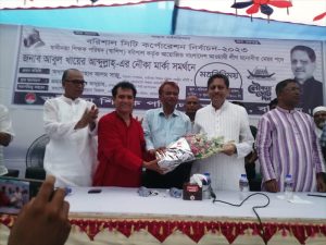 বরিশাল সিটি : ভোটের মাঠে জনপ্রিয়তায় শীর্ষে খোকন সেরনিয়াবাত