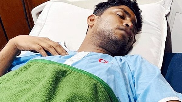 এডিসি হারুন অর রশীদের নির্যাতন : ছাত্রলীগের কেন্দ্রীয় নেতা নাইম তরল খাবার ছাড়া কিছু খেতে পারছেন না