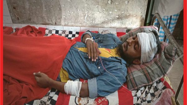 বাউফল : বিএম কলেজ ছাত্রকে মারধর করে লাখ টাকা লুটে নিয়েছে মাদককারবারীরা