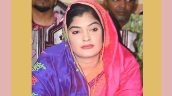 হত্যাচেষ্টা ও ধর্ষণচেষ্টা মামলার আসামি ছিনতাই : কৃষক লীগ নেত্রীসহ গ্রেফতার ১৭