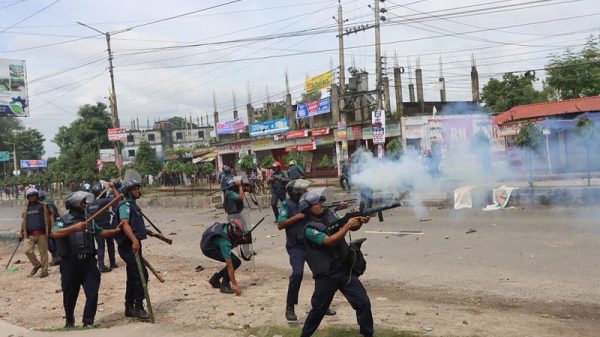 কোটা আন্দোলনে সংঘর্ষ : ঢাকা চট্টগ্রাম রংপুরে নিহত ৫
