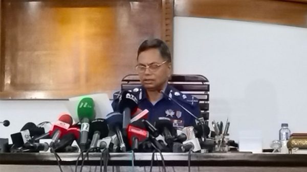 ২৪ ঘণ্টার মধ্যে পুলিশের সবাইকে কর্মস্থলে ফেরার নির্দেশ