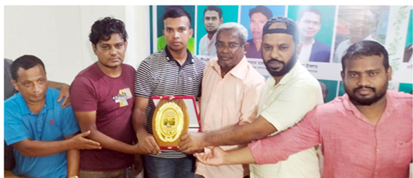 দেশব্যাপী প্রশংসা কুড়ানো সেনাসদস্য সুজনকে গৌরনদীতে সম্মাননা