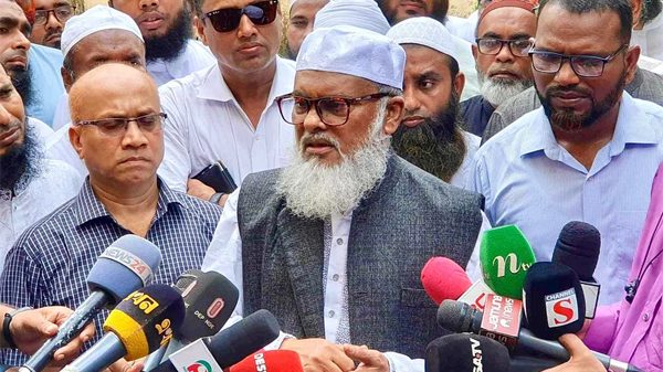 জাতীয় সংগীত : বিতর্ক সৃষ্টি হয় এমন কিছু করবে না অন্তর্বর্তী সরকার