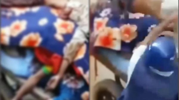 ভ্যানে লাশের স্তূপ করার ঘটনায় ৪ সদস্যের তদন্ত কমিটি