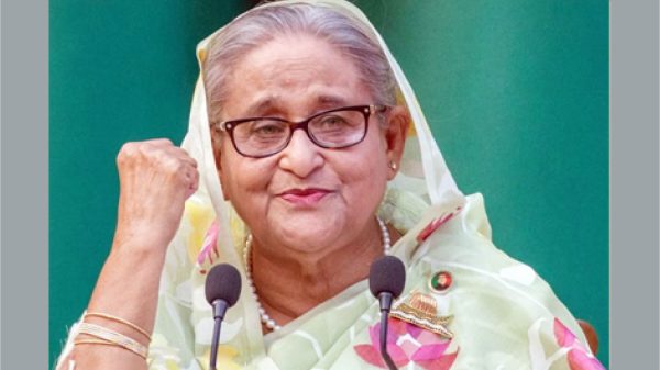 শেখ হাসিনাকে ভারত থেকে ফেরানো নিয়ে বাংলাদেশ ও ভারতীয় আলোচকদের উত্তপ্ত আলোচনা