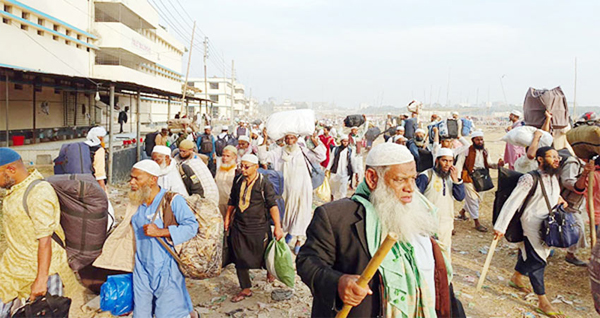 জুবায়ের ও সাদপন্থিদের সংঘর্ষে ইজতেমার ময়দান রণক্ষেত্র : হত্যাকাণ্ডে জড়িত কাউকে ছাড় নয় হুঁশিয়ারি স্বরাষ্ট্র উপদেষ্টার
