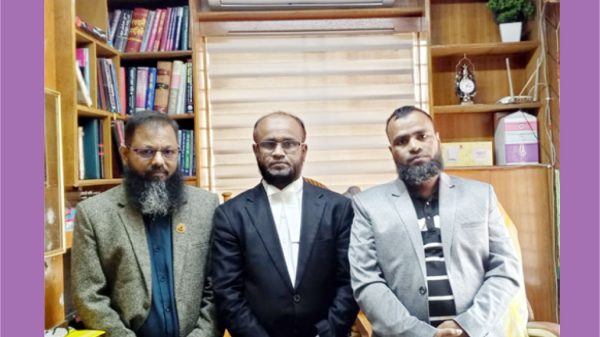 সুপ্রিম কোর্টে আন্তর্জাতিক সাংবাদিক নেতাদের সৌজন্য সাক্ষাৎ