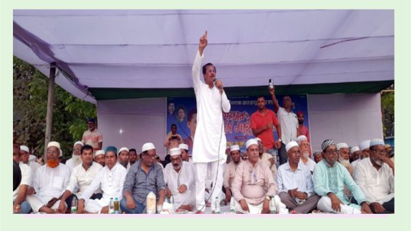 বাকেরগঞ্জে বিএনপির ইফতার মাহফিলে খালেদা জিয়ার আশু রোগ মুক্তি কামনা