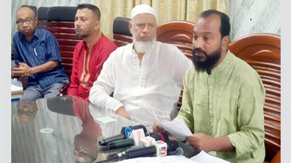 বরিশাল পোর্টরোড বাজারের অবৈধ ইজারা বাতিলের দাবি